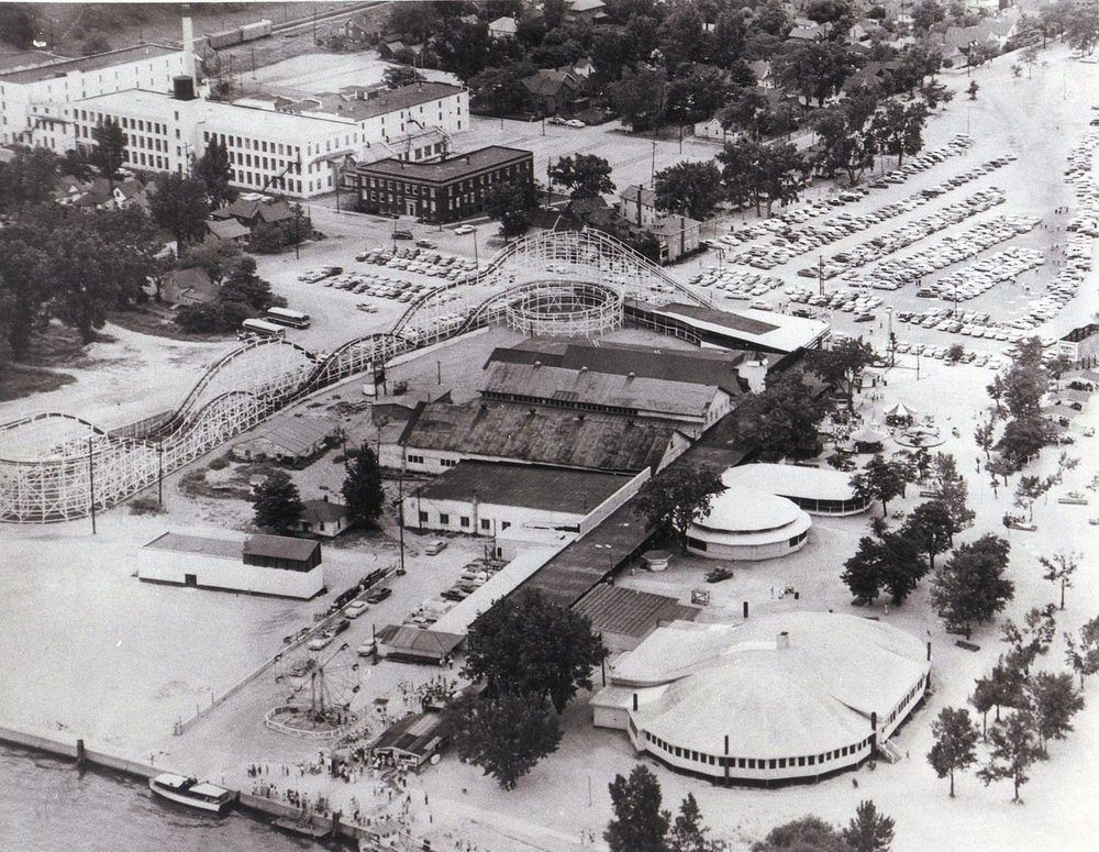 Silver Beach Amusement Park - Historical Photo (newer photo)